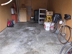 10 x 20 storage unit in Seattle, WA