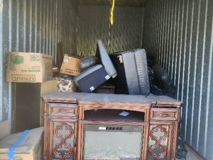10 x 15 unit in Pensacola