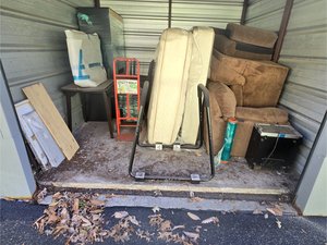 10 x 10 storage unit in Lawnside, NJ