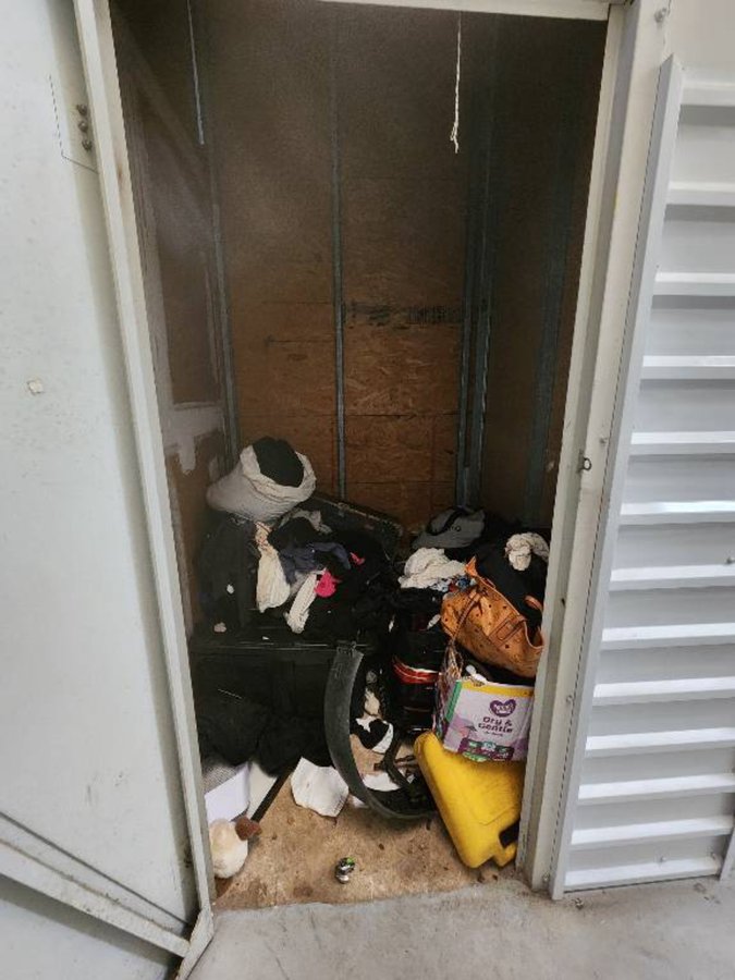 5 x 5 storage unit in Pensacola, FL