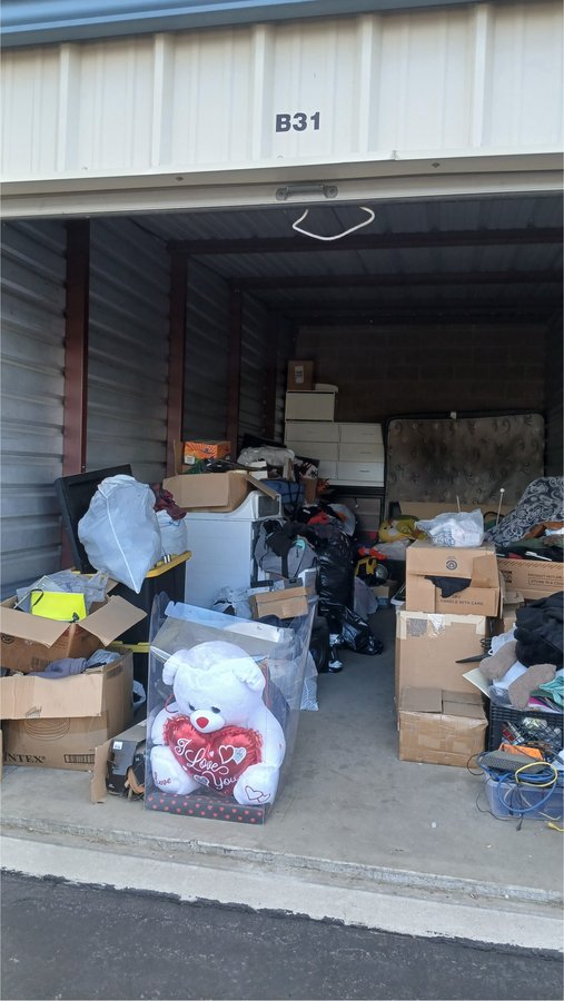 10 x 25 storage unit in Reno, NV