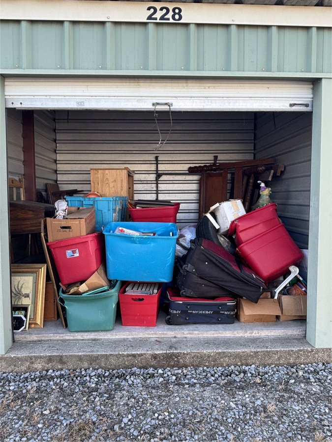 10 x 8 storage unit in Gonzales, LA