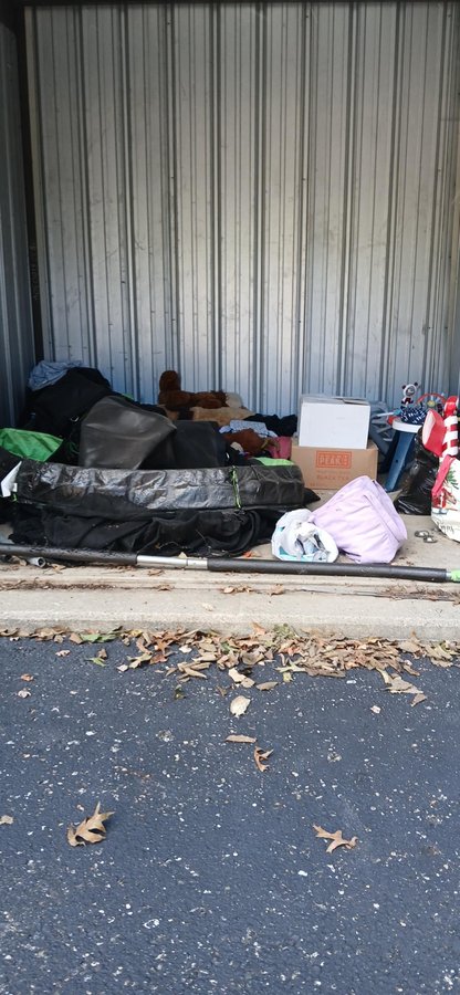 10 x 10 storage unit in Terre Haute, IN