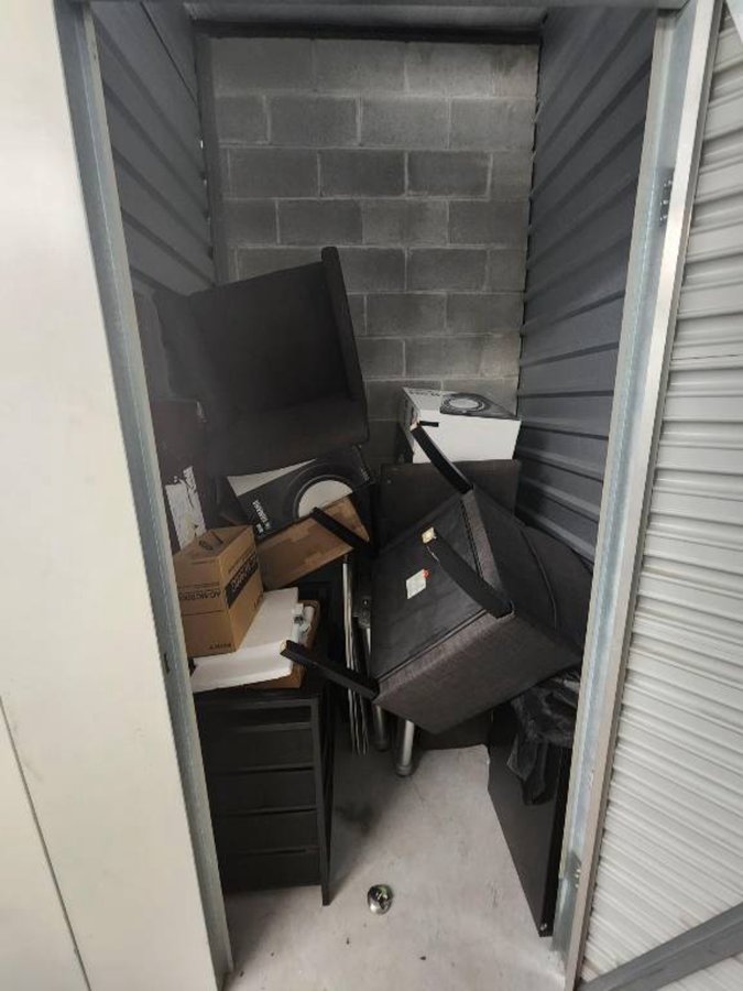 5 x 5 storage unit in Norfolk, VA