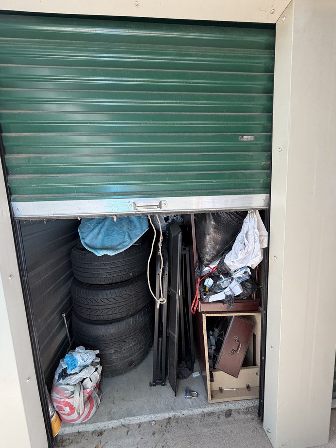 5 x 10 storage unit in Sanford, NC