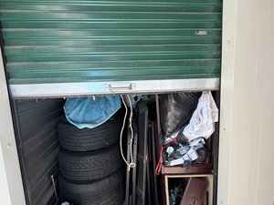 5 x 10 storage unit in Sanford, NC