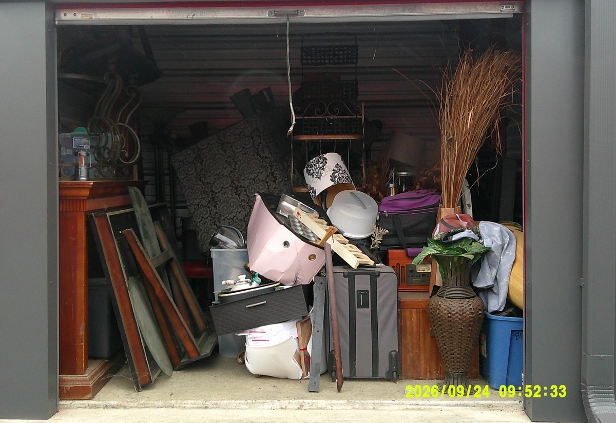 10 x 10 storage unit in Greenville, NC