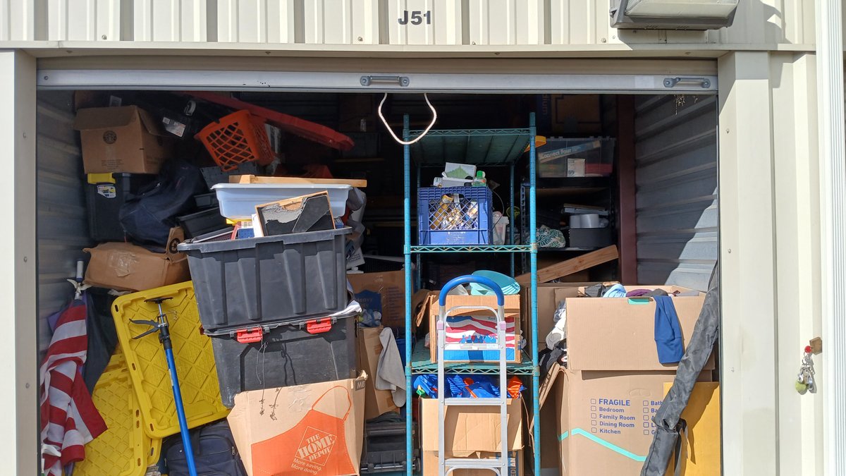 10 x 15 storage unit in Reno, NV