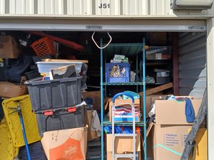 10 x 15 storage unit in Reno, NV