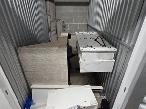 5 x 10 storage unit in Takoma Park, MD