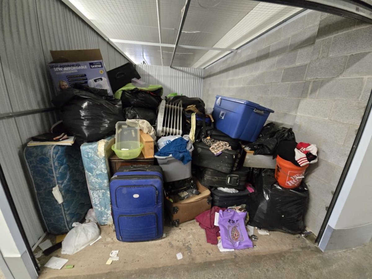 10 x 20 storage unit in Takoma Park, MD