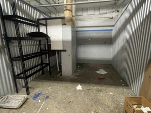 10 x 13 storage unit in St Kansas City, MO