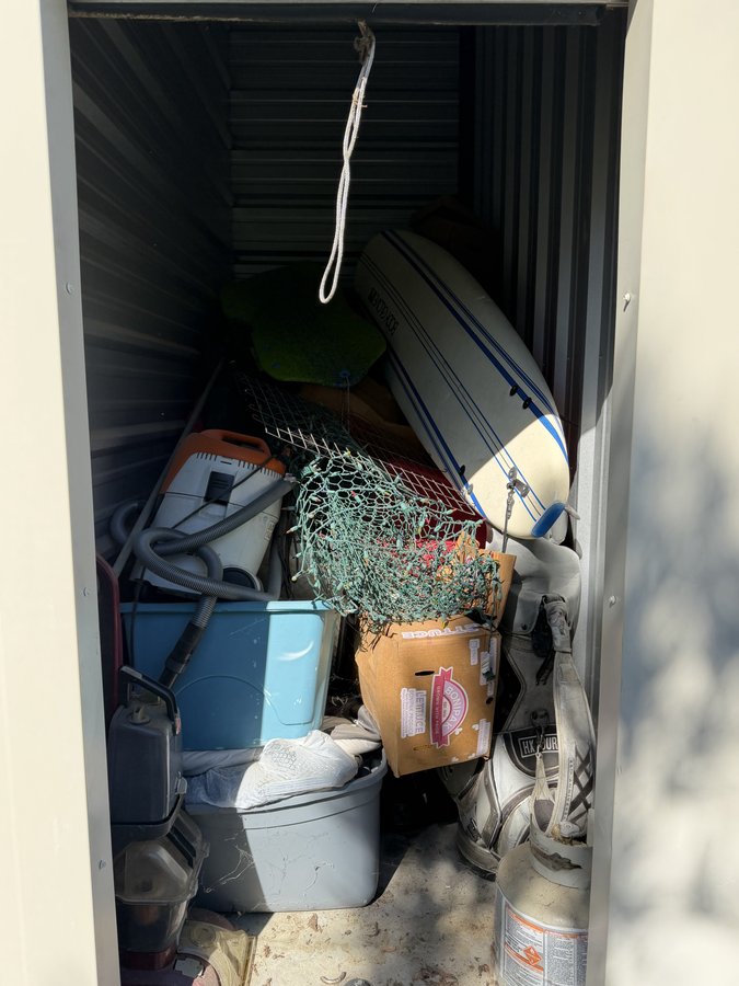 5 x 10 storage unit in Sanford, NC