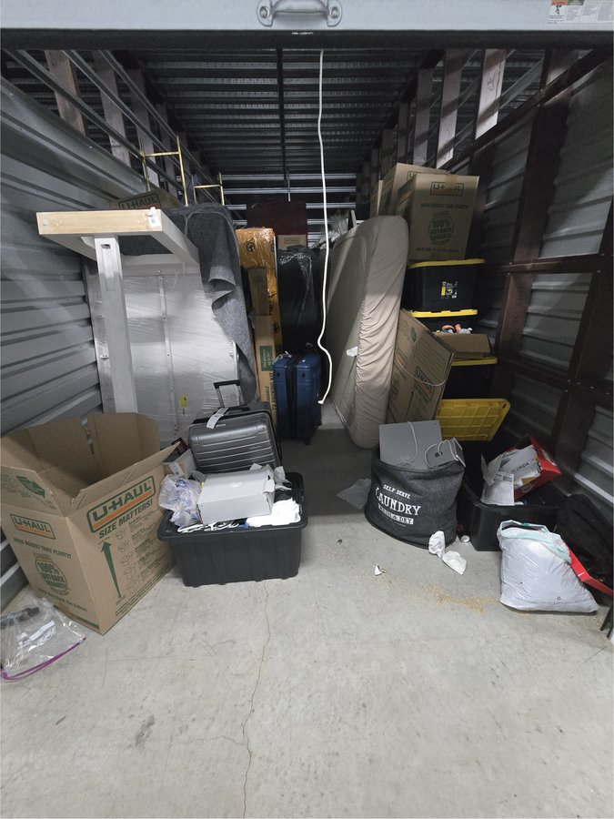 10 x 25 storage unit in Lakeland, FL