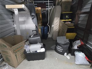 10 x 25 storage unit in Lakeland, FL