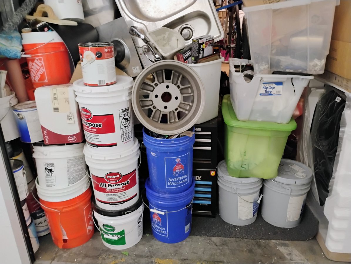 10 x 15 storage unit in San Jose, CA