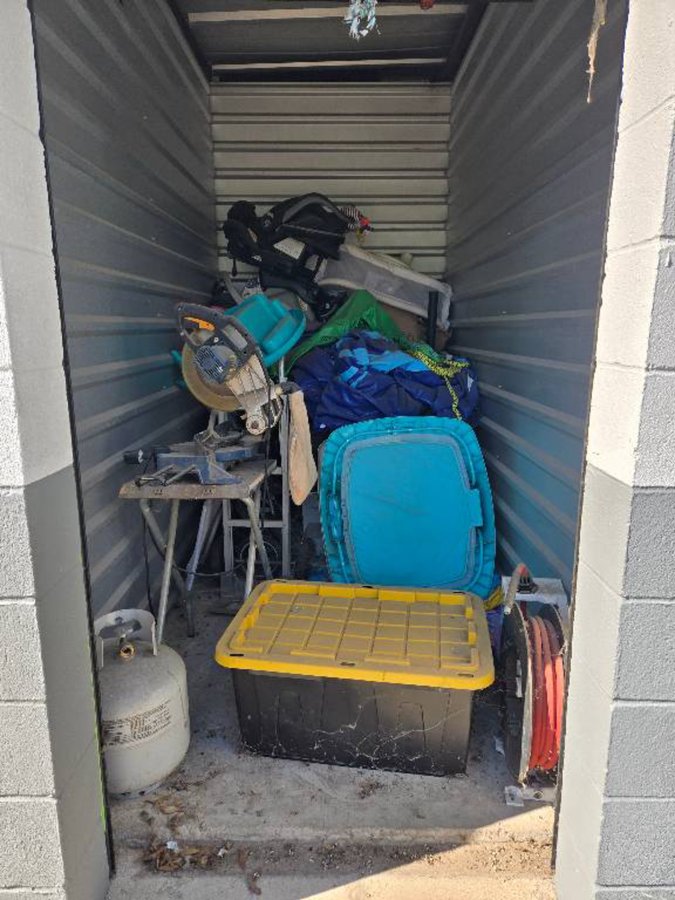 5 x 10 storage unit in Fort Worth, TX