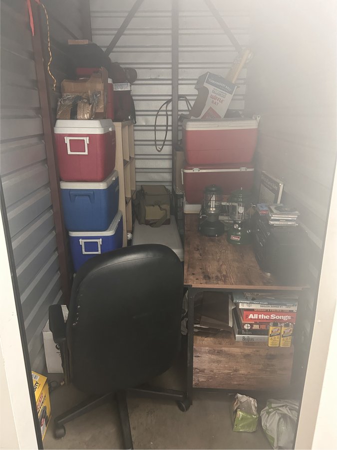 5 x 10 storage unit in Hailey, ID