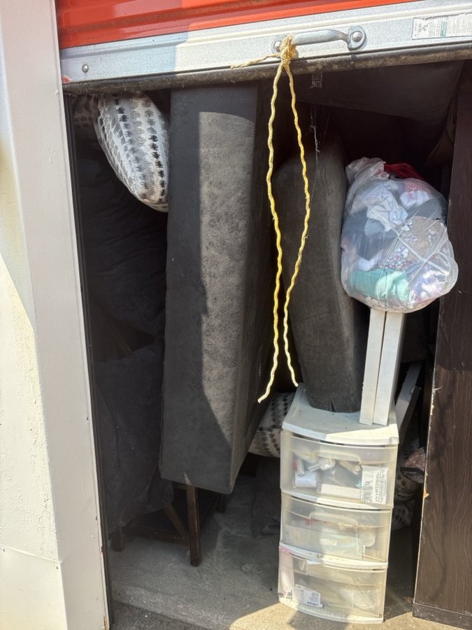 5 x 10 storage unit in Blackwood, NJ