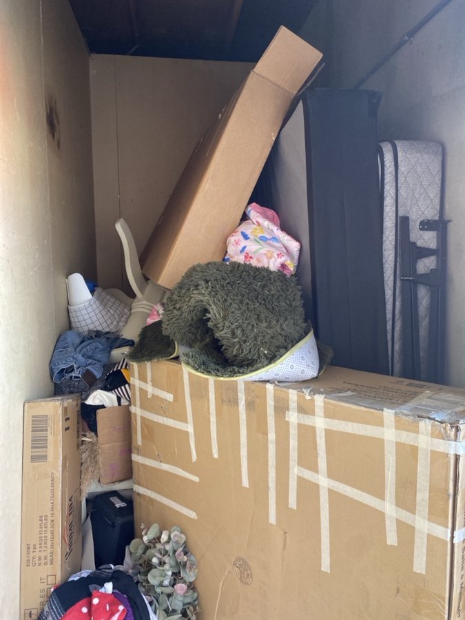 5 x 8 storage unit in Costa Mesa, CA