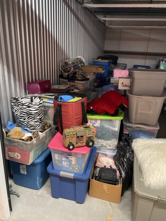 10 x 20 storage unit in Berlin, NJ