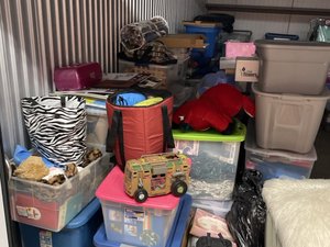 10 x 20 storage unit in Berlin, NJ