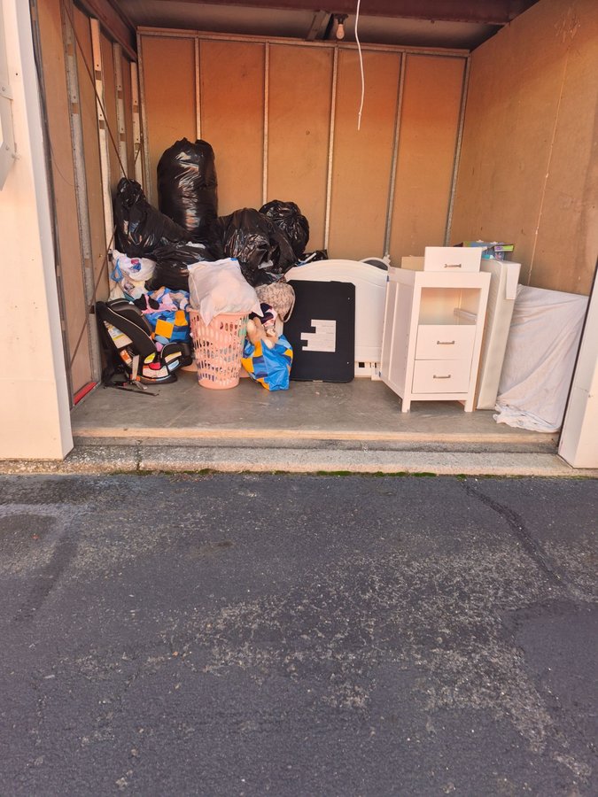 10 x 10 storage unit in Blackwood, NJ