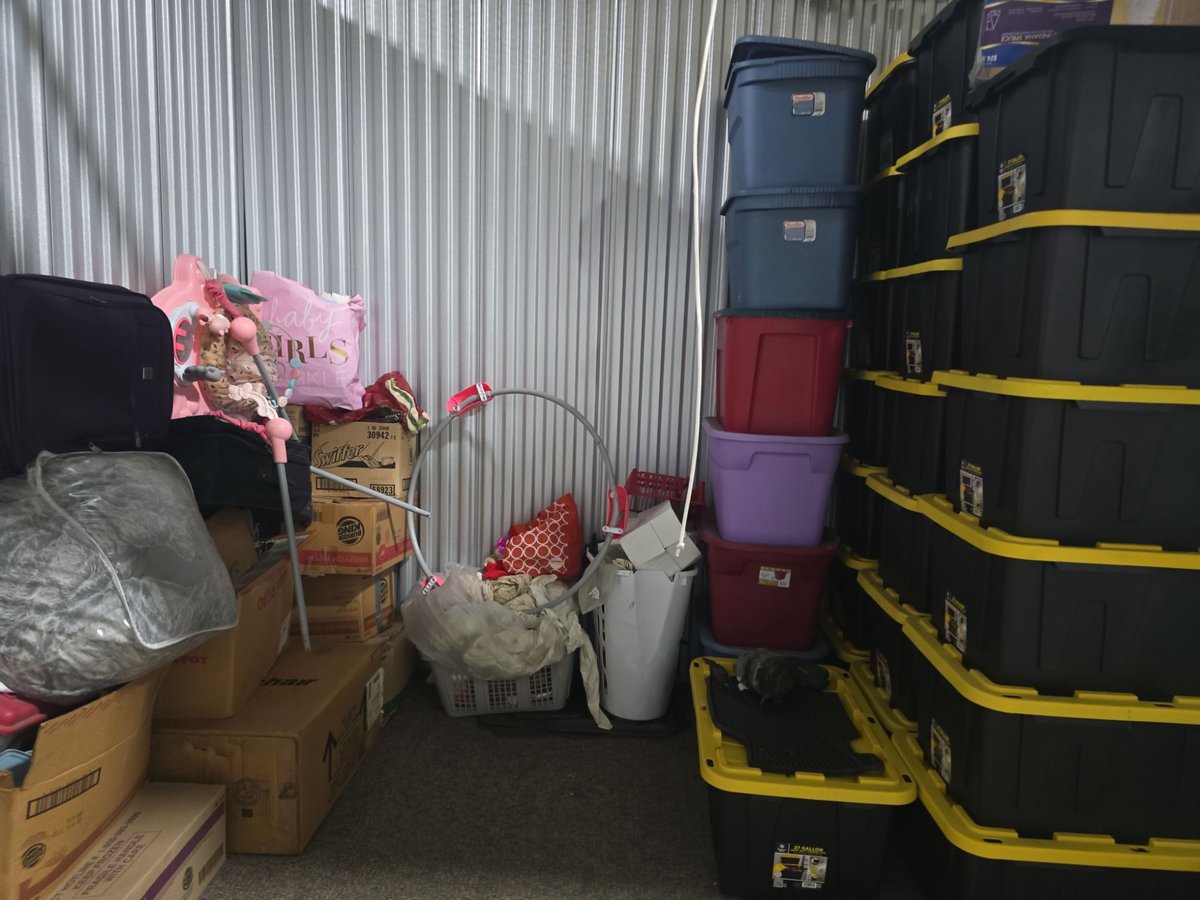 10 x 7 storage unit in Cincinnati, OH