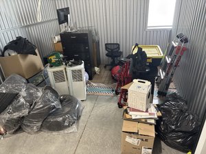 10 x 10 storage unit in Cincinnati, OH