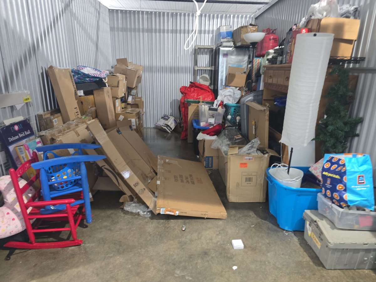10 x 15 storage unit in Cincinnati, OH