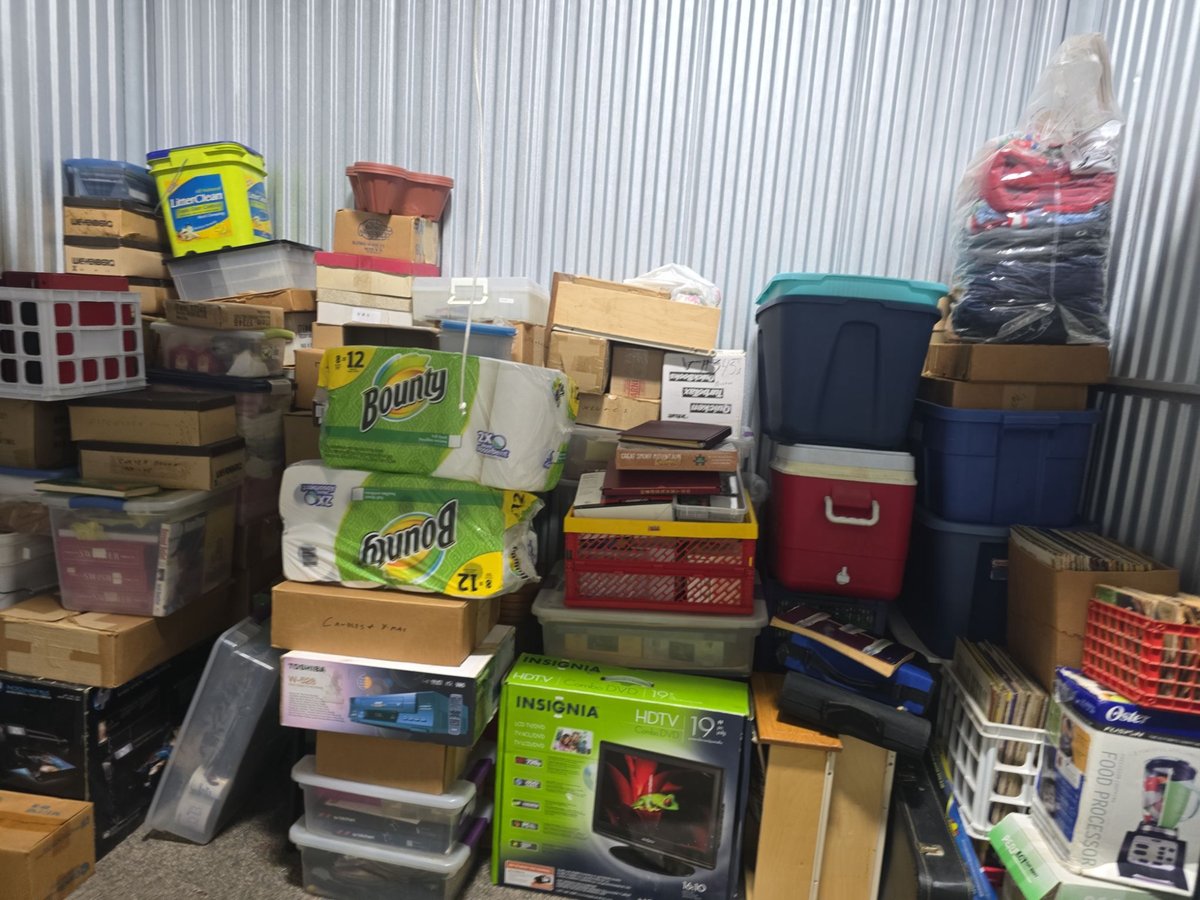 5 x 10 storage unit in Cincinnati, OH