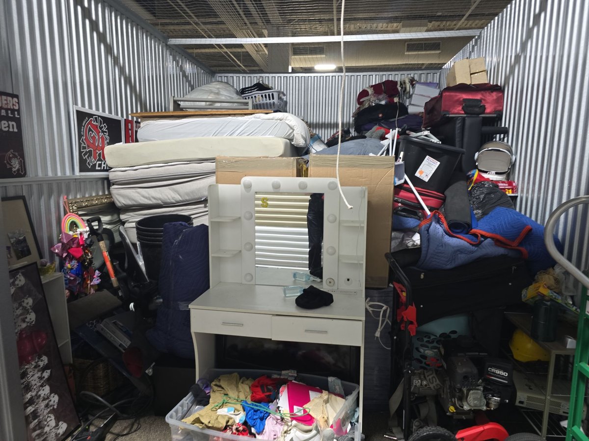 10 x 15 storage unit in Cincinnati, OH