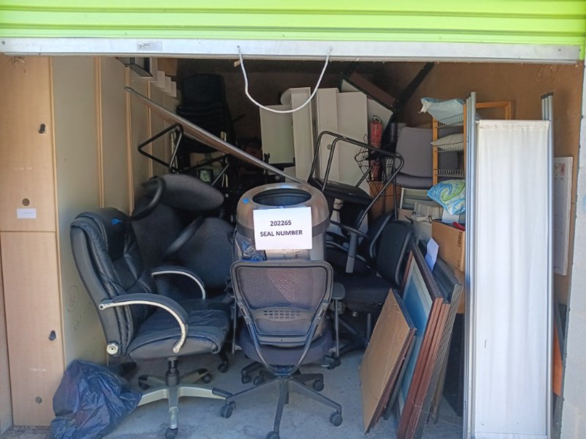 10 x 20 storage unit in Lexington Park, MD