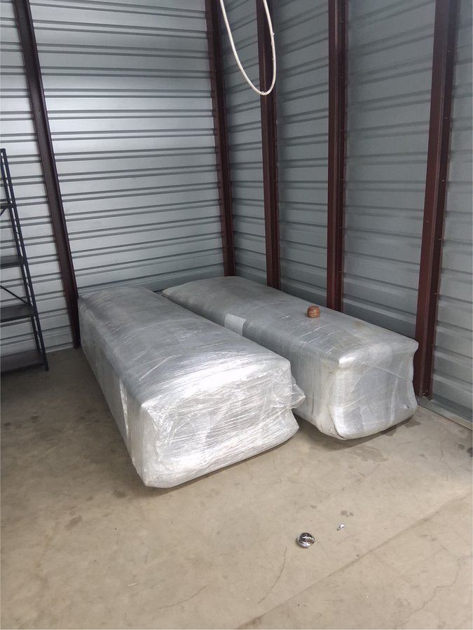 10 x 10 storage unit in Beltsville, MD