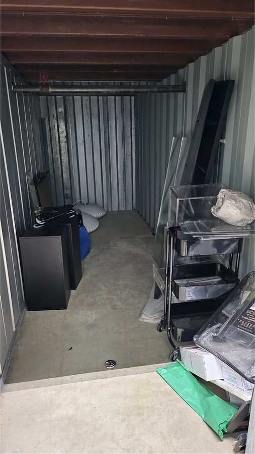 10 x 15 storage unit in Springfield, VA