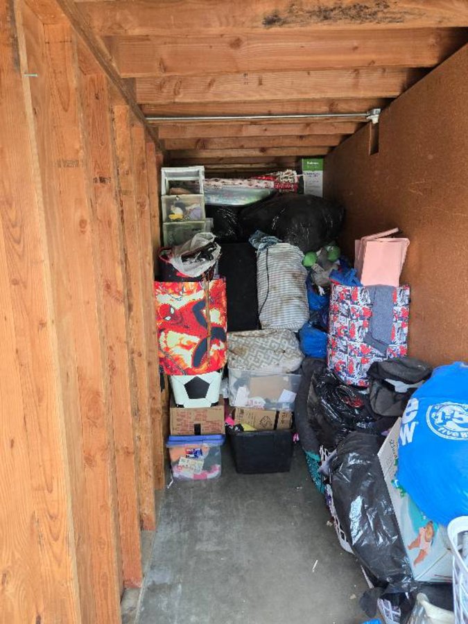 5 x 15 storage unit in San Bernardino, CA