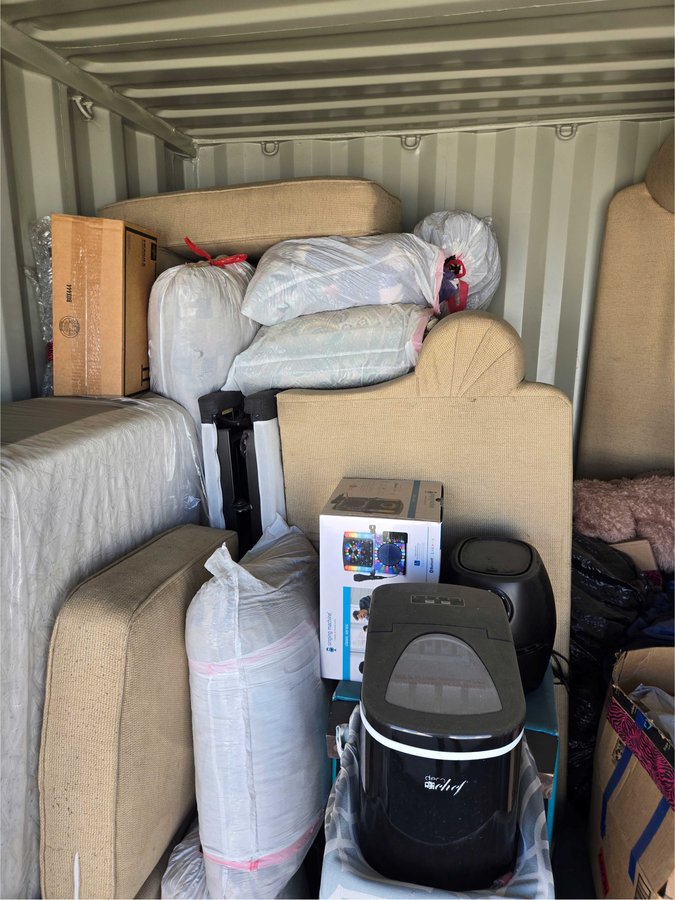 8 x 10 storage unit in Murrieta, CA