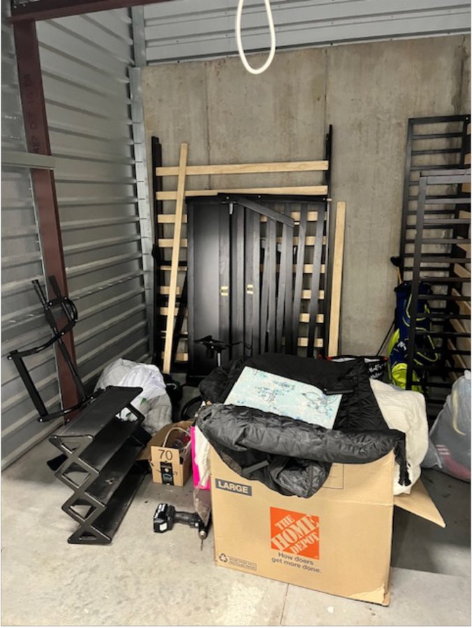 10 x 10 storage unit in Fair Lawn, NJ