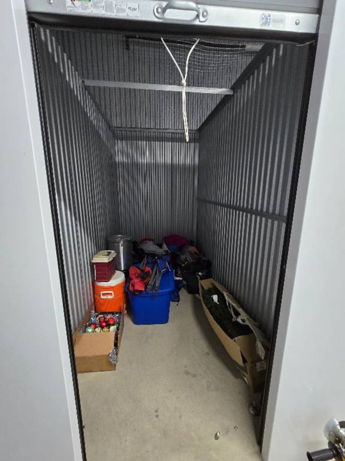 5 x 10 storage unit in Granger, IN