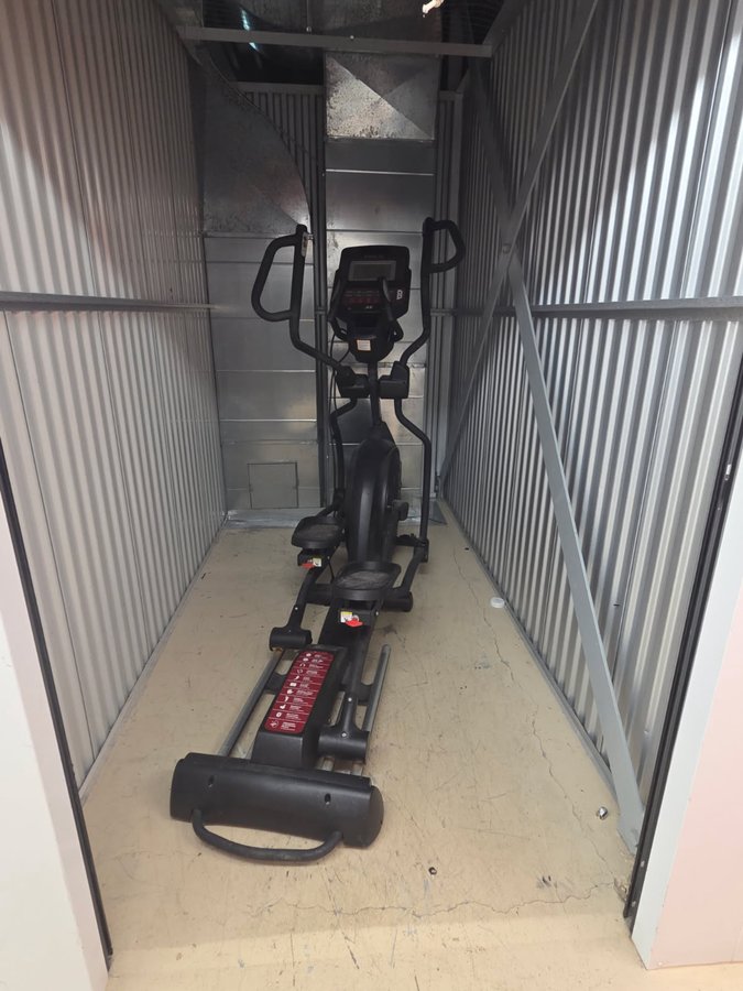 5 x 8 storage unit in E Stroudsburg, PA