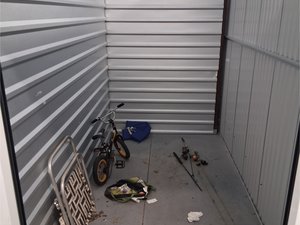 5 x 10 storage unit in Hanover, PA