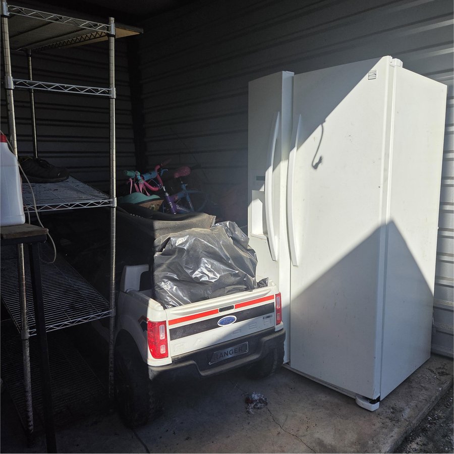 10 x 12 storage unit in Toney, AL