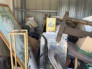 10 x 10 storage unit in Littlefield, AZ