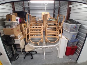 10 x 15 storage unit in Hanover, PA
