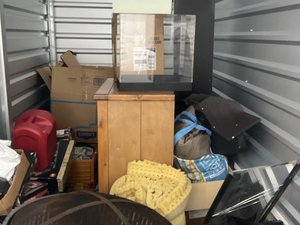 5 x 10 storage unit in Tucson, AZ