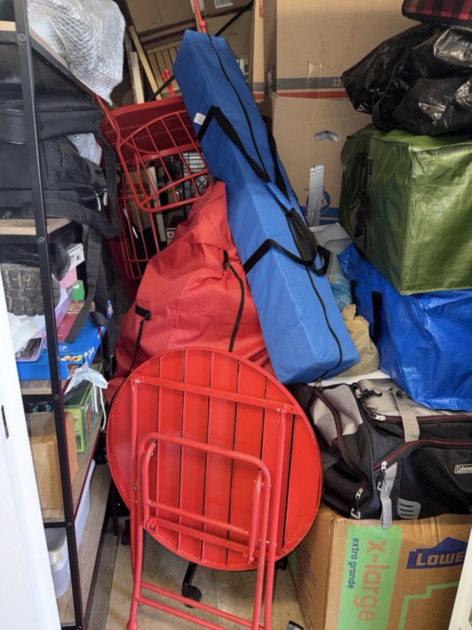 5 x 10 storage unit in Woodbridge, VA