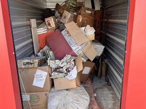 5 x 10 storage unit in Huntsville, AR