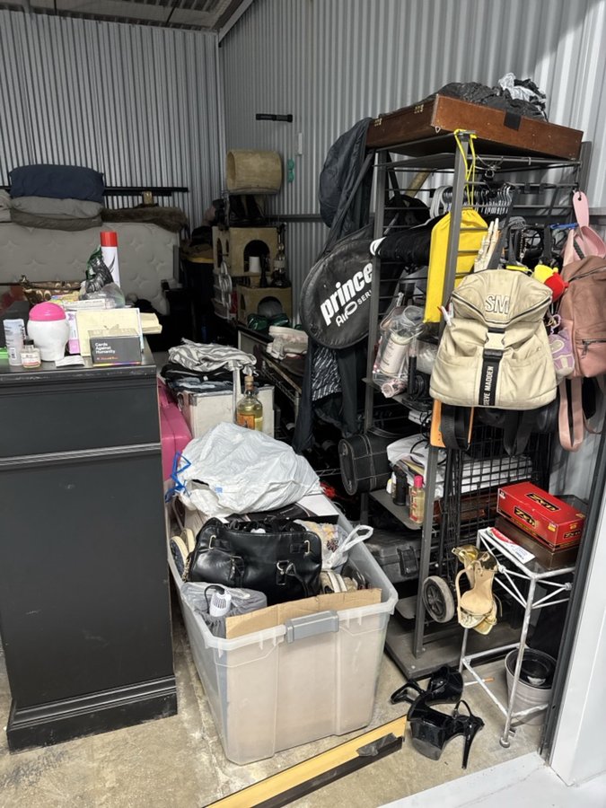 10 x 15 storage unit in Tucson, AZ