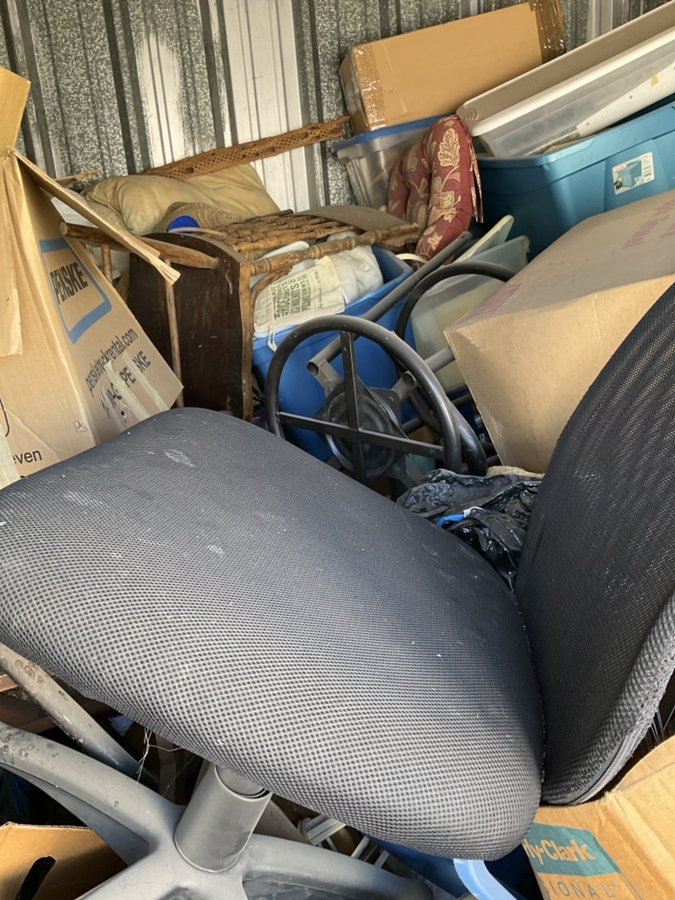 10 x 10 storage unit in Tucson, AZ