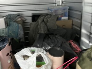 10 x 10 storage unit in Tucson, AZ